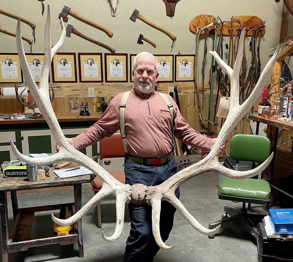 New 2 Record for Rocky Mountain Elk in Oregon Rocky Mountain Elk